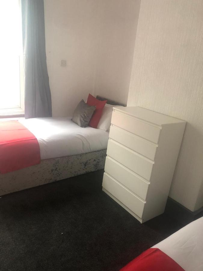 Kirubash Central Pier Hotel Blackpool Zewnętrze zdjęcie